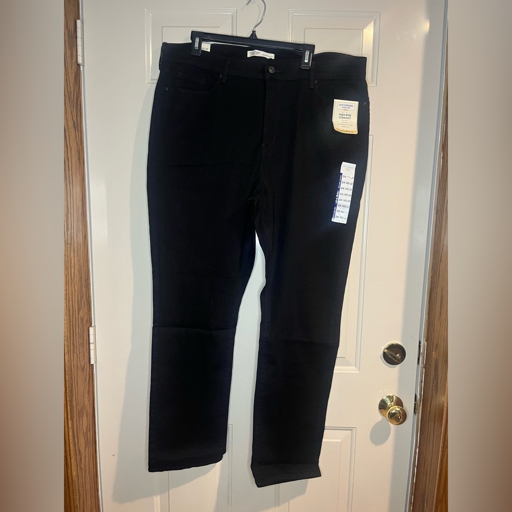 NWT Levi Strauss Signature Black High-Rise Straight Jeans Size 20 - Picture 4 of 6